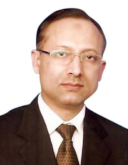 Khurshid Ahmad: Senior Associate Partner - Accounting Systems, Tax & Advisory